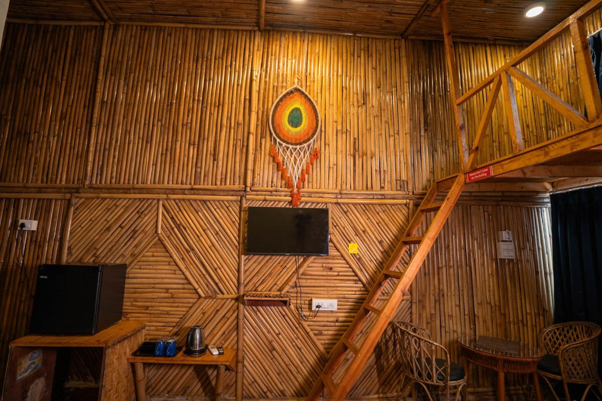 Bayview Cottage Pool Anjuna Exterior photo